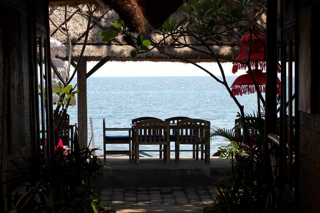Beachouse Lovina Bagian luar foto