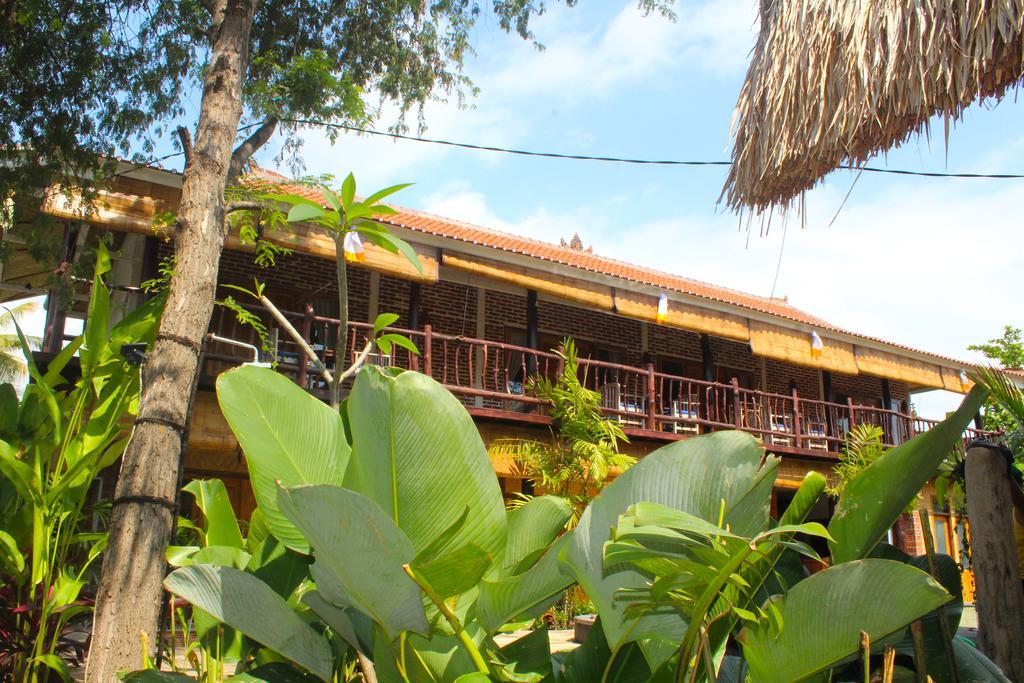 Beachouse Lovina Bagian luar foto